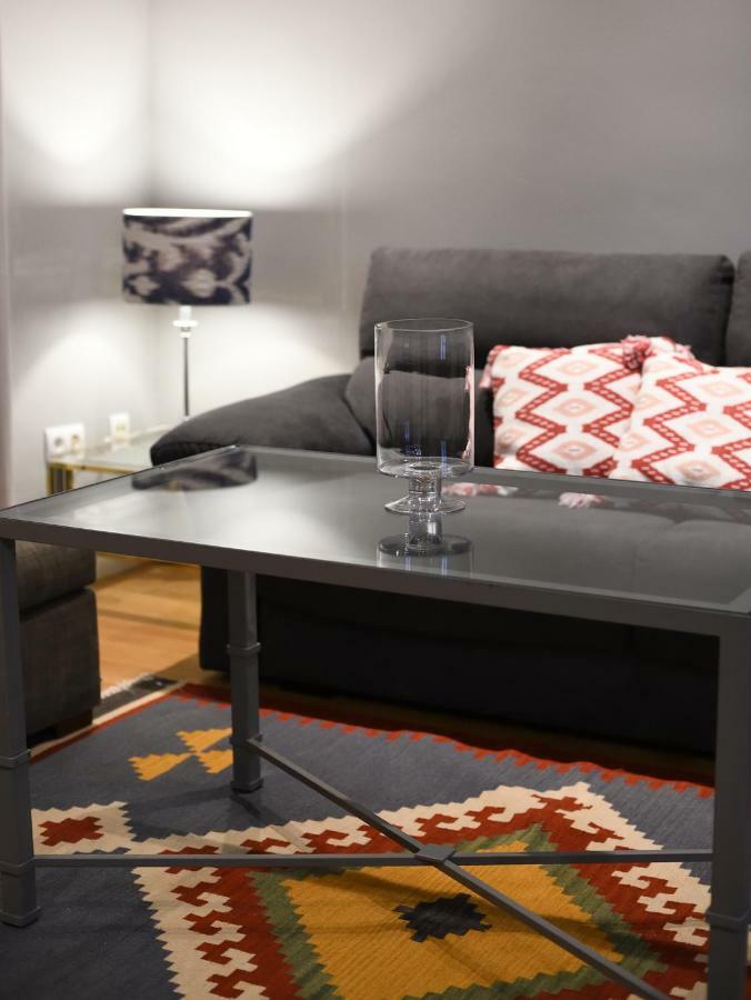 Apartamento Alameda Sevilla Bagian luar foto
